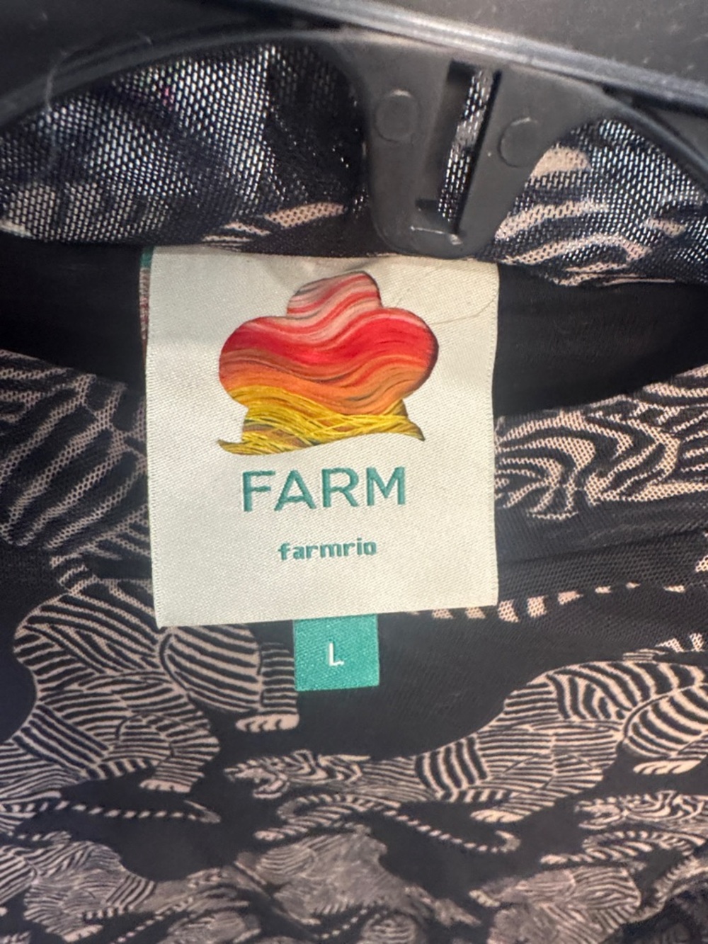 FARM Rio Black Blouse with Cream Tiger Print - Picture 3 of 5